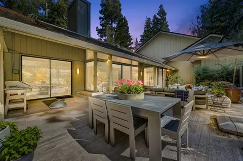 Exterior - 50 Covered Bridge Rd, Carmichael, CA 95608 photo 8 of 20