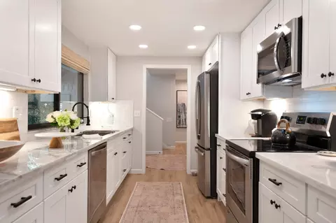 Kitchen - 50 Covered Bridge Rd, Carmichael, CA 95608 photo 1 of 4