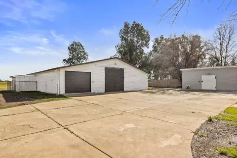 Exterior - 8536 El Verano Ave, Elverta, CA 95626 photo 8 of 24