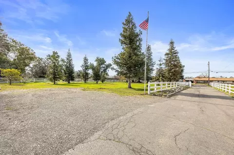 Exterior - 8536 El Verano Ave, Elverta, CA 95626 photo 15 of 24