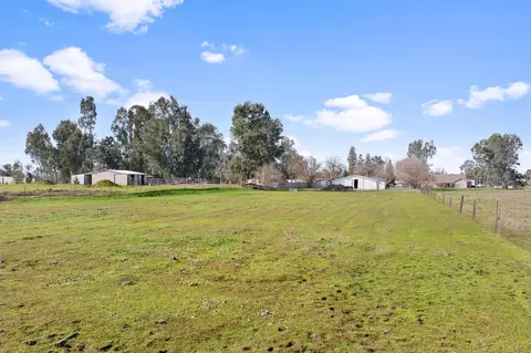 Exterior - 8536 El Verano Ave, Elverta, CA 95626 photo 19 of 24