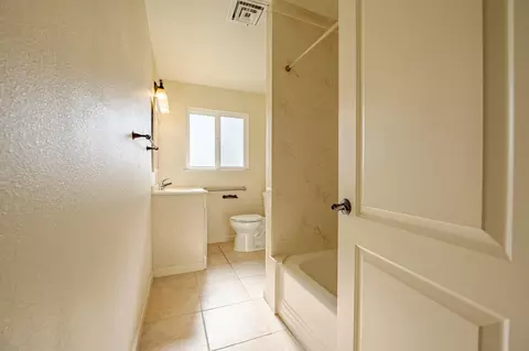 1275 W 25th St, Merced, CA 95340 photo 28