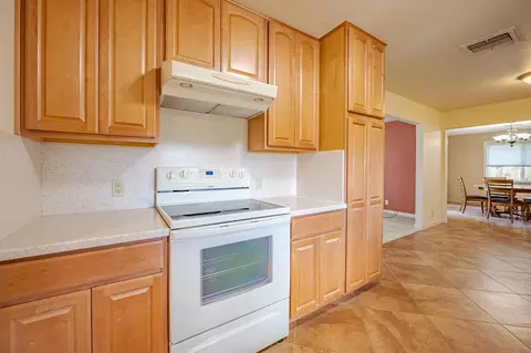 1275 W 25th St, Merced, CA 95340 photo 13