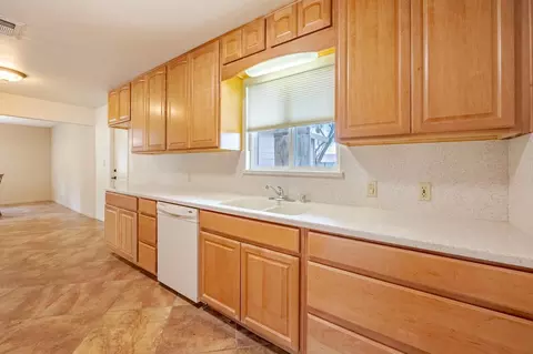 1275 W 25th St, Merced, CA 95340 photo 14