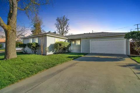 1502 Joni Ave, Modesto, CA 95350 photo 3