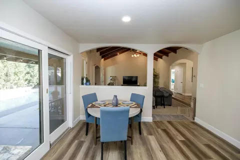 Dining - 3904 Marsala, Modesto, CA 95356 photo 4 of 5