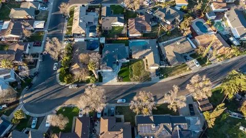 View/Area - 2045 Trent Dr, Modesto, CA 95350 photo 2 of 3