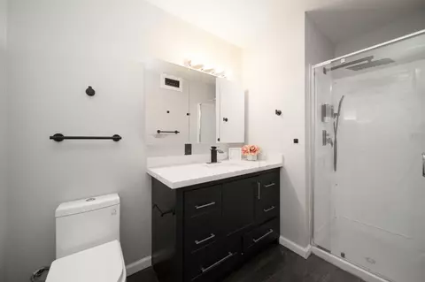 Bath - 2045 Trent Dr, Modesto, CA 95350 photo 2 of 2