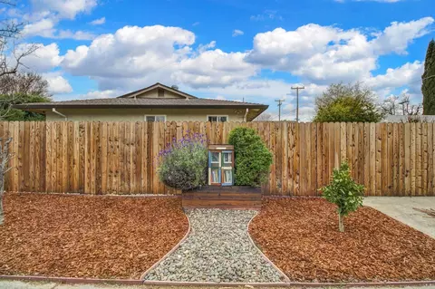 Exterior - 2527 Whittier Dr, Davis, CA 95618 photo 30 of 32