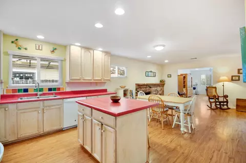 Kitchen - 2527 Whittier Dr, Davis, CA 95618 photo 7 of 7
