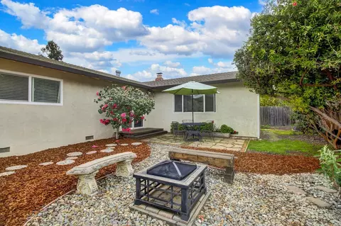 Exterior - 2527 Whittier Dr, Davis, CA 95618 photo 18 of 32