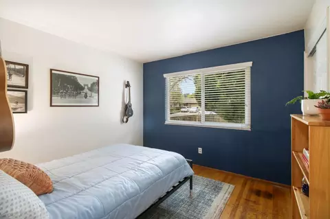 Bedroom - 2527 Whittier Dr, Davis, CA 95618 photo 4 of 5