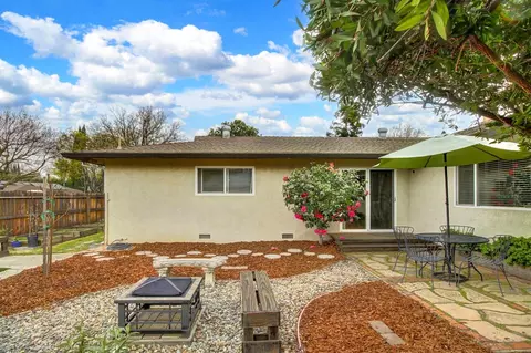 Exterior - 2527 Whittier Dr, Davis, CA 95618 photo 12 of 32