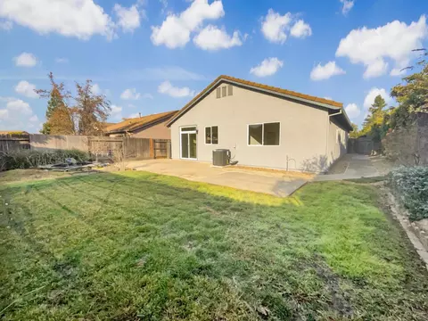 930 Cobden Ct, Galt, CA 95632 photo 33
