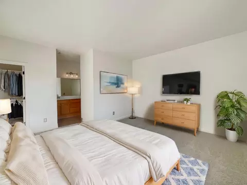 930 Cobden Ct, Galt, CA 95632 photo 4