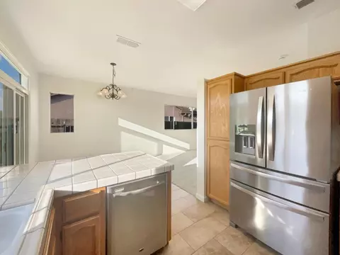 930 Cobden Ct, Galt, CA 95632 photo 21