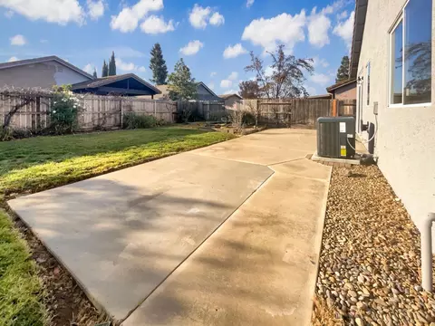 930 Cobden Ct, Galt, CA 95632 photo 36