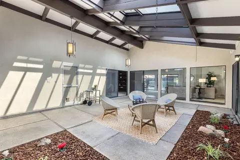 2504 Madrid Ct, Davis, CA 95616 photo 5