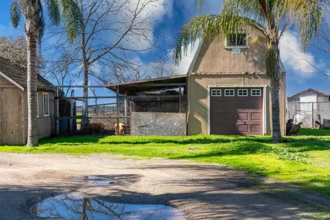 131 A St, Empire, CA 95319 photo 7