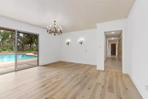 Living - 7012 Del Rio Dr, Modesto, CA 95356 photo 11 of 11