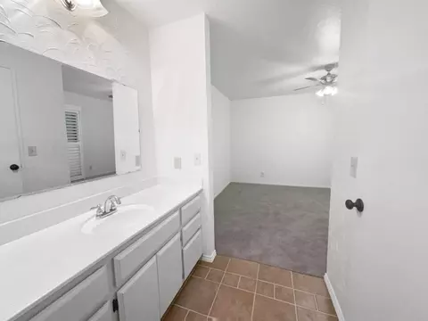 1704 Cape Cod Cir, Lodi, CA 95242 photo 39