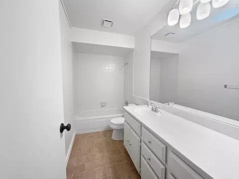 1704 Cape Cod Cir, Lodi, CA 95242 photo 9