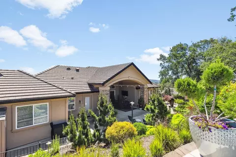 Exterior - 1480 Ridgeview Cir, Auburn, CA 95603 photo 19 of 24