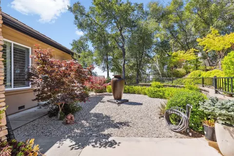 Exterior - 1480 Ridgeview Cir, Auburn, CA 95603 photo 10 of 24