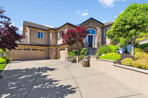 Exterior - 1480 Ridgeview Cir, Auburn, CA 95603 photo 4 of 24