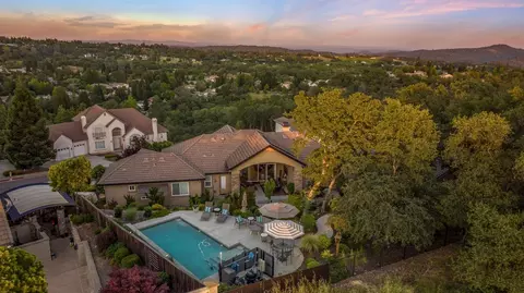 View/Area - 1480 Ridgeview Cir, Auburn, CA 95603 photo 3 of 4