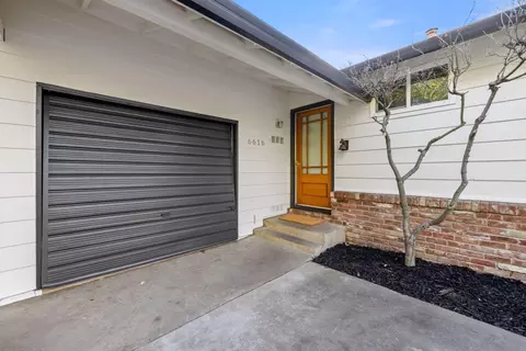 Exterior - 6616 Landis Ave, Carmichael, CA 95608 photo 4 of 15