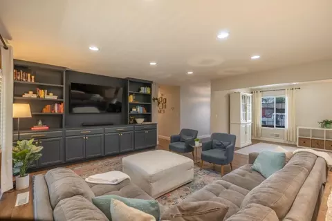 3304 Alta Way, Modesto, CA 95350 photo 3