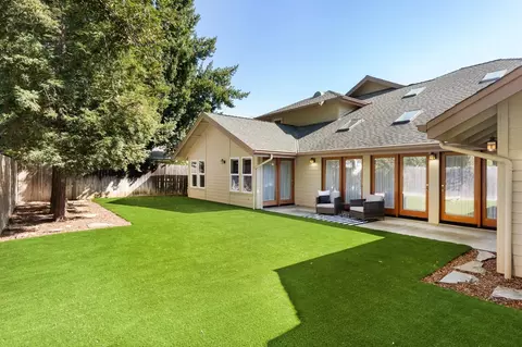 Exterior - 1825 Glenn Pl, Davis, CA 95616 photo 5 of 5