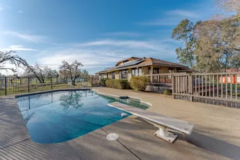 5744 Hawkeye Ln, Antelope, CA 95843 photo 1