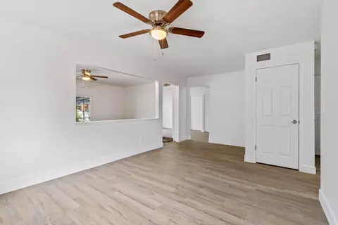1313 Schulenberg Ave, Modesto, CA 95350 photo 4