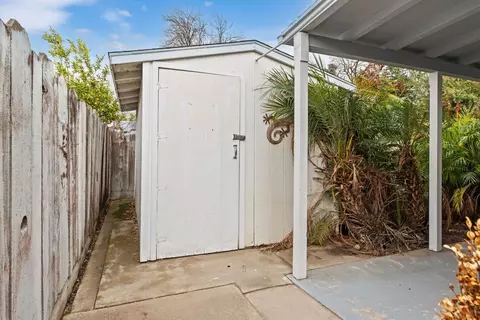 1313 Schulenberg Ave, Modesto, CA 95350 photo 24