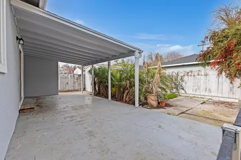 1313 Schulenberg Ave, Modesto, CA 95350 photo 23