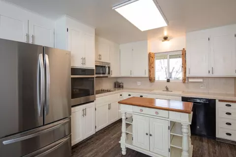 2300 September Dr, Modesto, CA 95355 photo 8