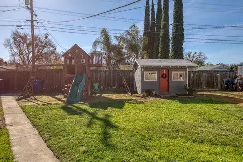 2300 September Dr, Modesto, CA 95355 photo 32