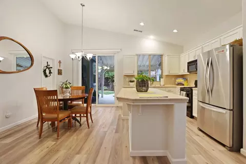 370 Arezzo Way, Tracy, CA 95377 photo 9
