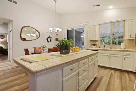 370 Arezzo Way, Tracy, CA 95377 photo 10