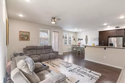 140 Ivy Ave #E 36, Patterson, CA 95363 photo 8