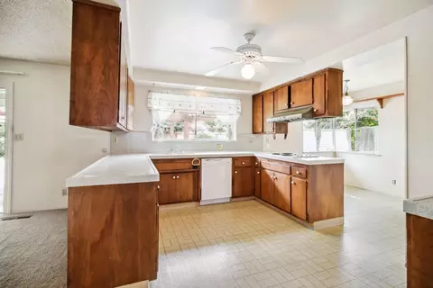 1806 Suffolk Way, Carmichael, CA 95608 photo 7