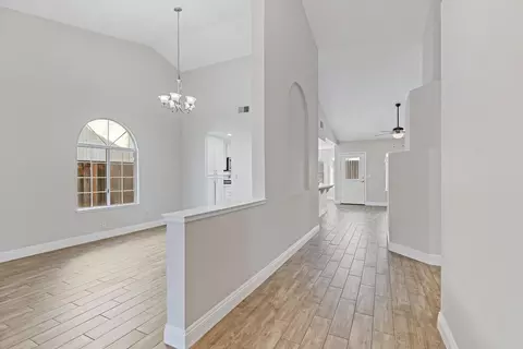 Entry Way - 8156 Chimango Ct, Antelope, CA 95843 photo 2 of 7