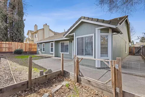 Exterior - 8156 Chimango Ct, Antelope, CA 95843 photo 4 of 4