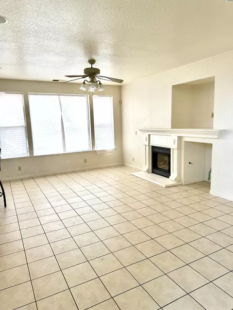 Living - 3808 Chedworth Ln, Modesto, CA 95355 photo 1 of 2