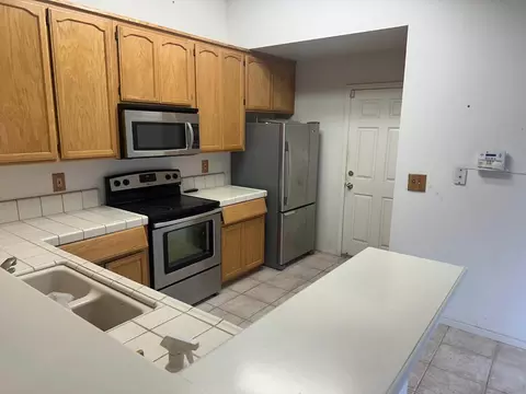 Kitchen - 19623 American, Hilmar, CA 95324 photo 1 of 2