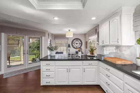 Kitchen - 790 Manley Rd, Ripon, CA 95366 photo 3 of 4