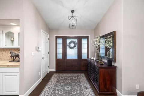 Entry Way - 790 Manley Rd, Ripon, CA 95366 photo 2 of 4
