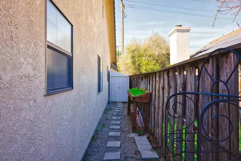 Exterior - 790 Manley Rd, Ripon, CA 95366 photo 11 of 16